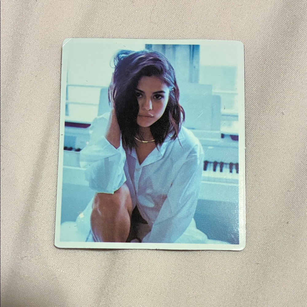 Selena Gomez Magnet